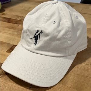 Toes to the Nose Mens White Relaxed Fit Strapback Adjustable Hat NWOT